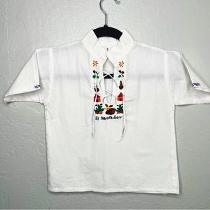 Kids Guayabera El Salvador new/never worn (4T)